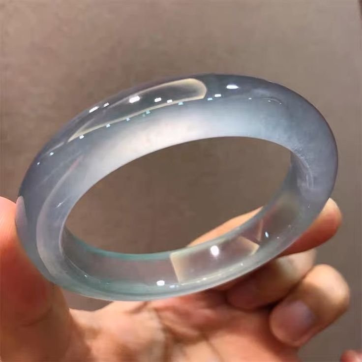 jadeite bangle