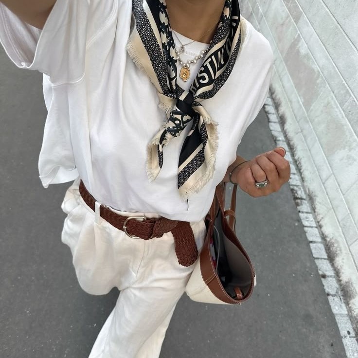 how to wear silk scarves